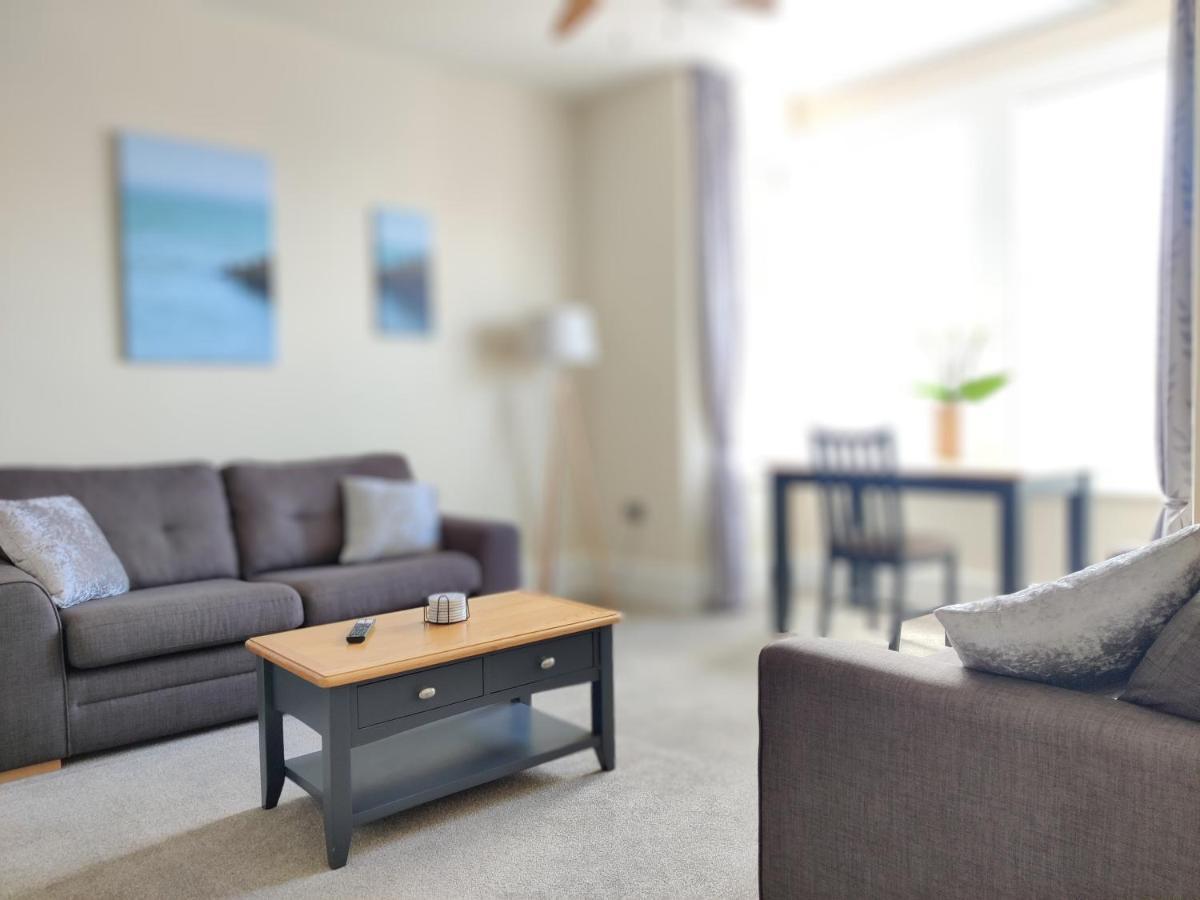 Escape To The Coast In A Luxurious Private Apartment Herne Bay Exterior photo
